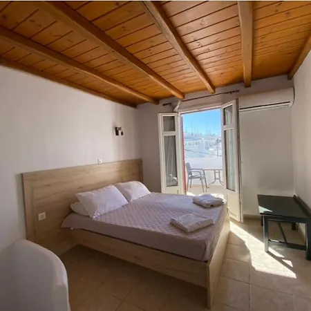 Apartment Lakka In Chora